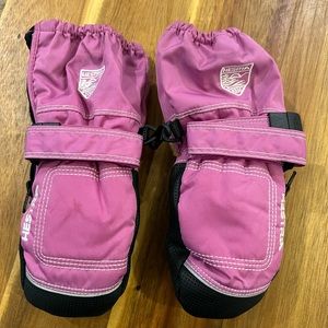 Cerise Hestra Baby Mittens size 1